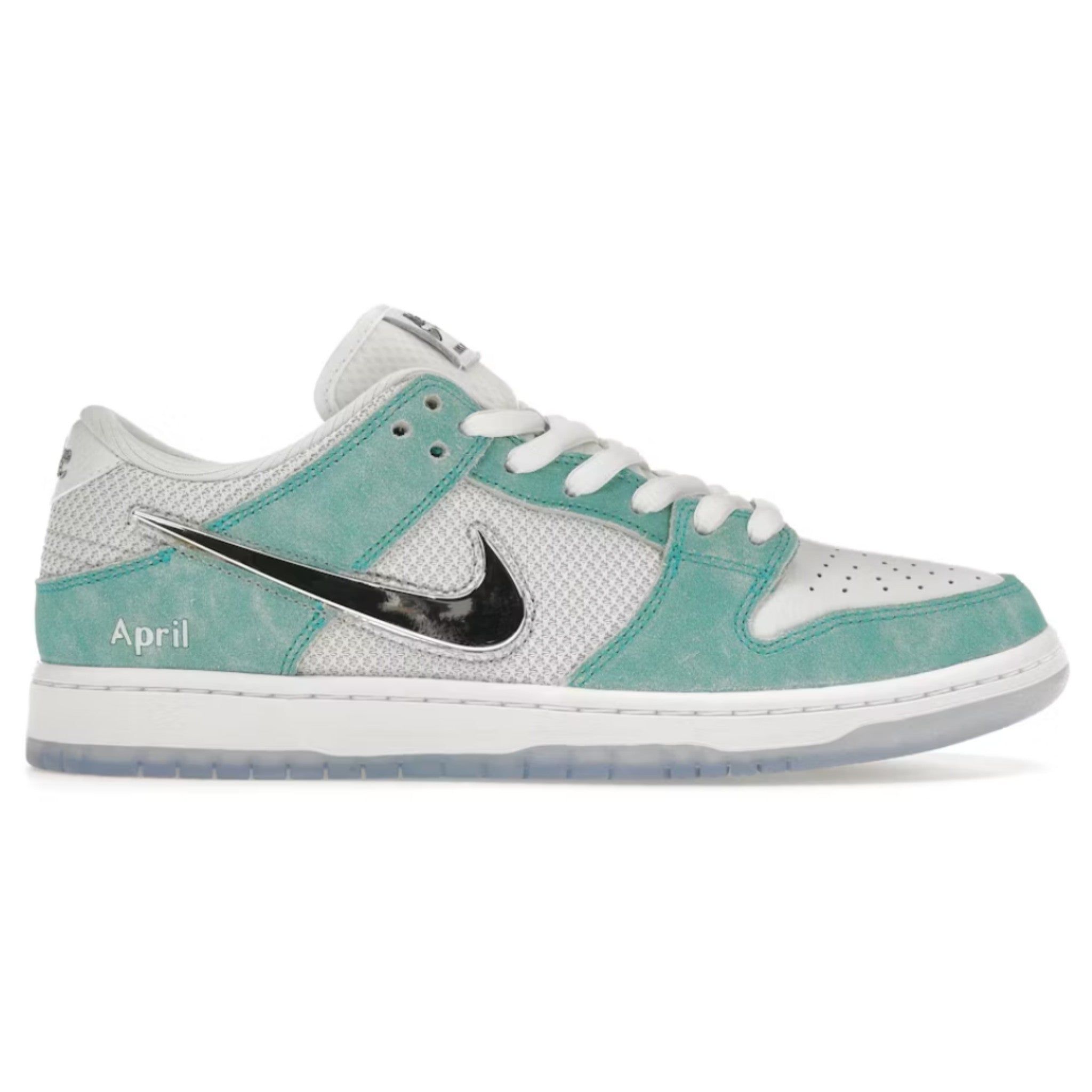 Nike SB Dunk Low April